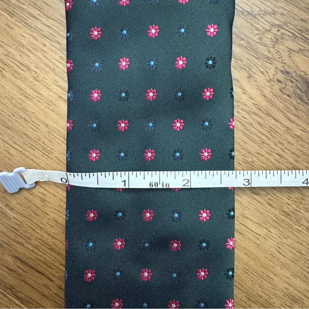 Andrea Francheschi - Elegant Dark Green and Red Patterned Men's 100% Silk Tie - Picture 5 of 6